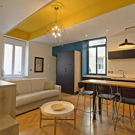 Le Sensas - Climatisation Et Centre Apartamento